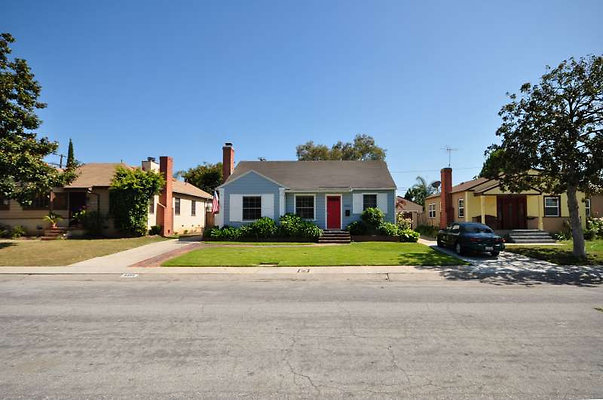 CAST LosAngeles 9071