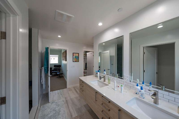 11588 bath 5 11588 bath 5