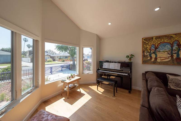 11588 living 4 11588 living 4