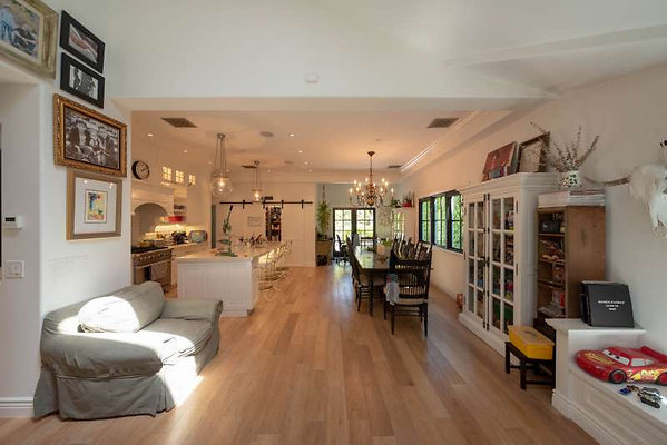 11550 living 6 11550 living 6