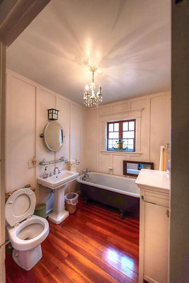 11109 bath 4 11109 bath 4