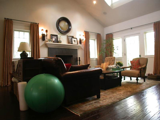 8484 living 2 8484 living 2