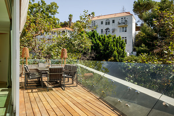 UNIVERSAL-D404-LA-43