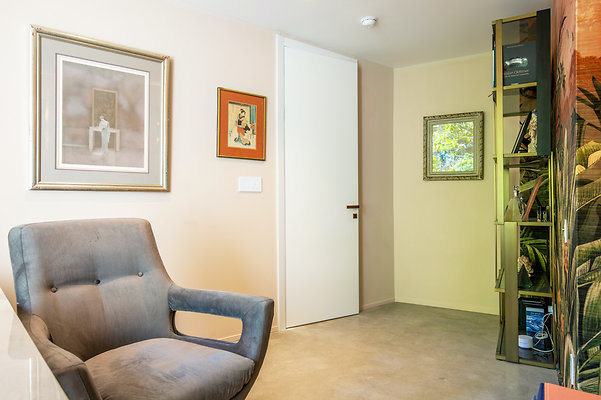 UNIVERSAL-D404-LA-84 UNIVERSAL-D404-LA-84