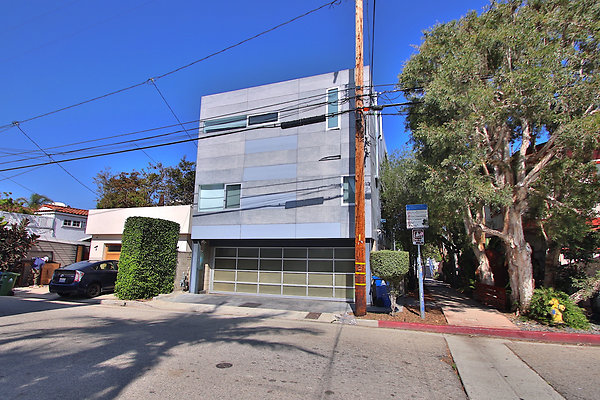 UNIVERSAL-CW127-VEN-95 UNIVERSAL-CW127-VEN-95