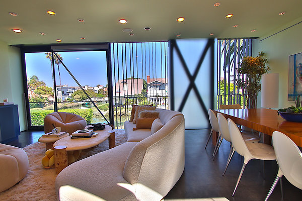 UNIVERSAL-CW127-VEN-62 UNIVERSAL-CW127-VEN-62