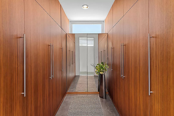 UNIVERSAL-CW127-VEN-29 UNIVERSAL-CW127-VEN-29