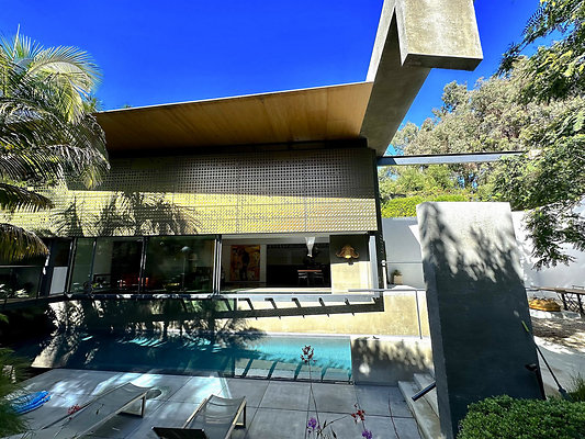 UNIVERSAL-CW145-CHV-61 UNIVERSAL-CW145-CHV-61