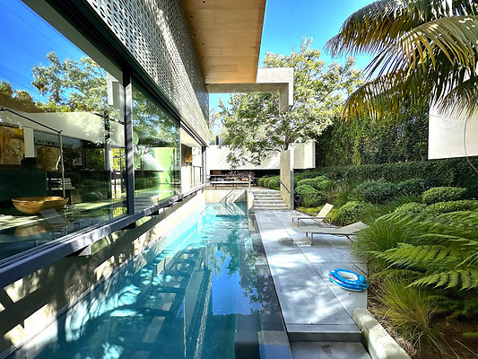 UNIVERSAL-CW145-CHV-16 UNIVERSAL-CW145-CHV-16