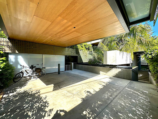 UNIVERSAL-CW145-CHV-129