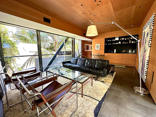 UNIVERSAL-CW145-CHV-139