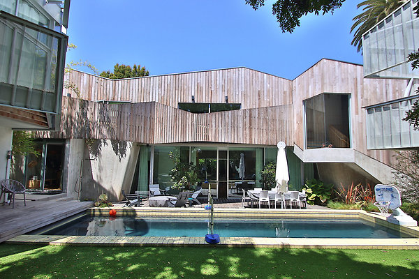 UNIVERSAL-CW043-VEN-116 UNIVERSAL-CW043-VEN-116