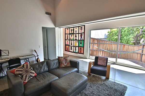 UNIVERSAL-CW043-VEN-73 UNIVERSAL-CW043-VEN-73