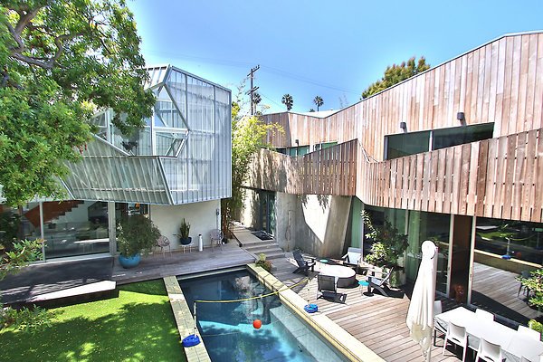 UNIVERSAL-CW043-VEN-129 UNIVERSAL-CW043-VEN-129