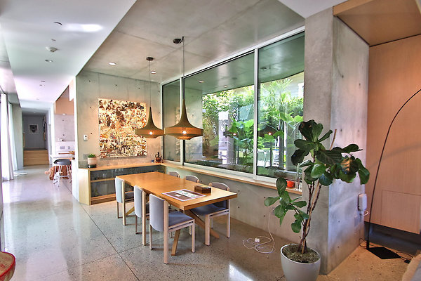 UNIVERSAL-CW043-VEN-39