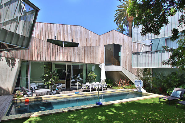 UNIVERSAL-CW043-VEN-115 UNIVERSAL-CW043-VEN-115