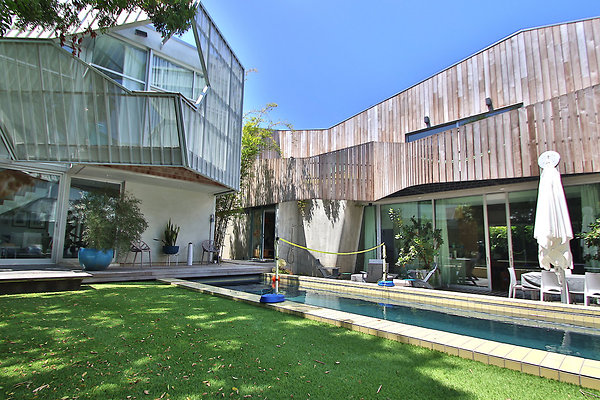 UNIVERSAL-CW043-VEN-117 UNIVERSAL-CW043-VEN-117