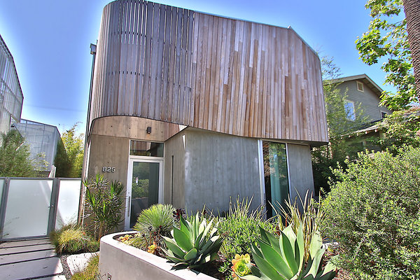 UNIVERSAL-CW043-VEN-9