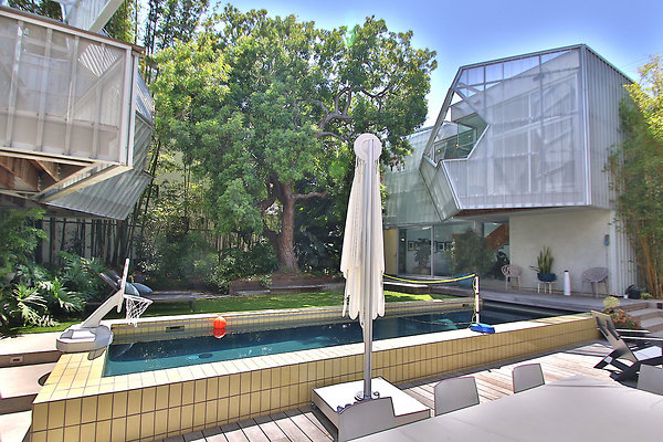 UNIVERSAL-CW043-VEN-125 UNIVERSAL-CW043-VEN-125