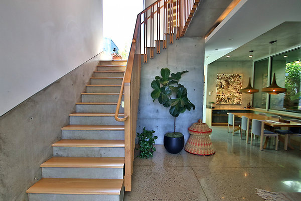 UNIVERSAL-CW043-VEN-14