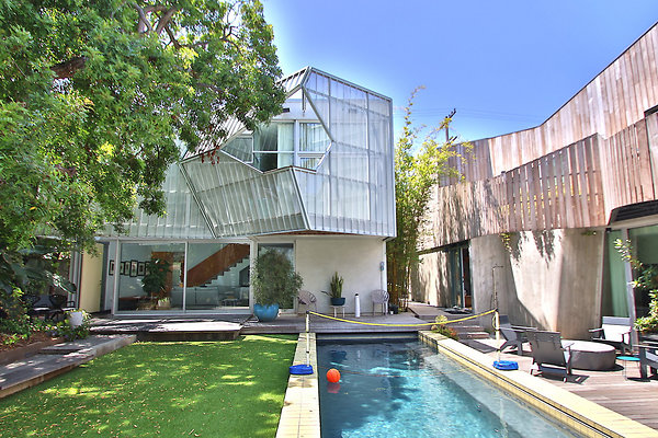 UNIVERSAL-CW043-VEN-109 UNIVERSAL-CW043-VEN-109