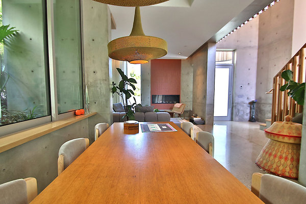 UNIVERSAL-CW043-VEN-36