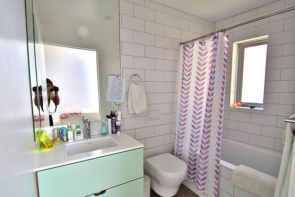 UNIVERSAL-CW043-VEN-100 UNIVERSAL-CW043-VEN-100