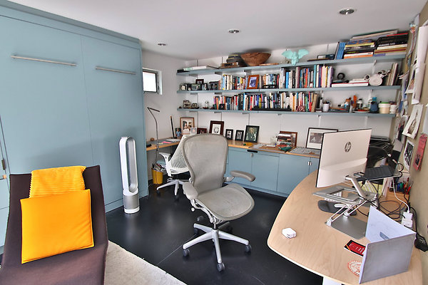 UNIVERSAL-CW042-VEN-86