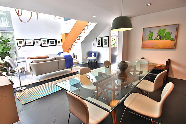 UNIVERSAL-CW042-VEN-62