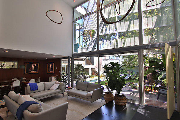 UNIVERSAL-CW042-VEN-42