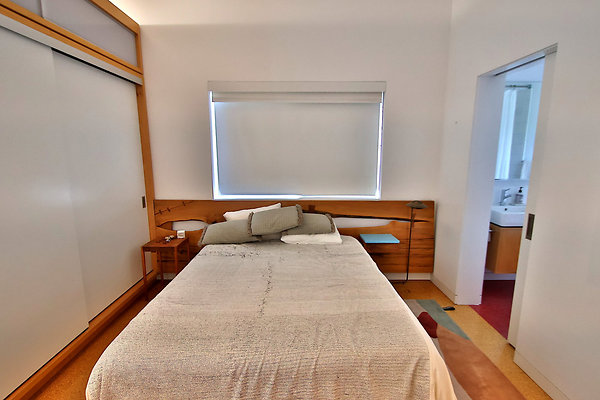 UNIVERSAL-CW042-VEN-117