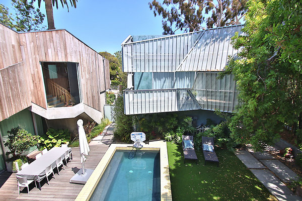 UNIVERSAL-CW042-VEN-108