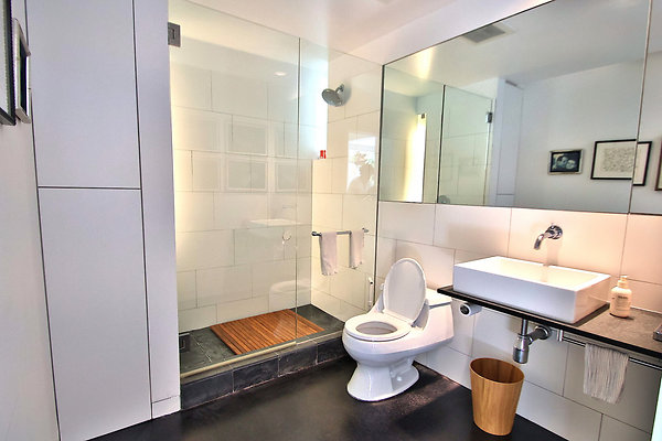 UNIVERSAL-CW042-VEN-92