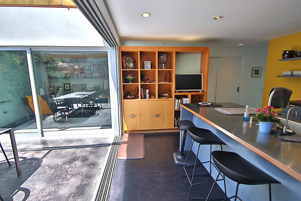 UNIVERSAL-CW042-VEN-75