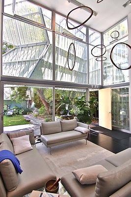 UNIVERSAL-CW042-VEN-53