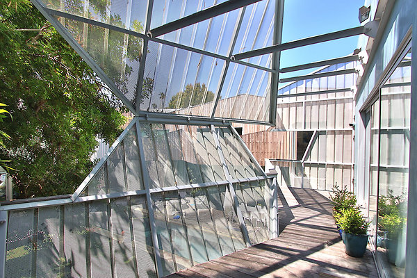 UNIVERSAL-CW042-VEN-130 UNIVERSAL-CW042-VEN-130