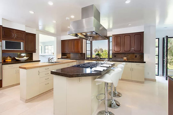 UNIVERSAL-B237-TZ-10