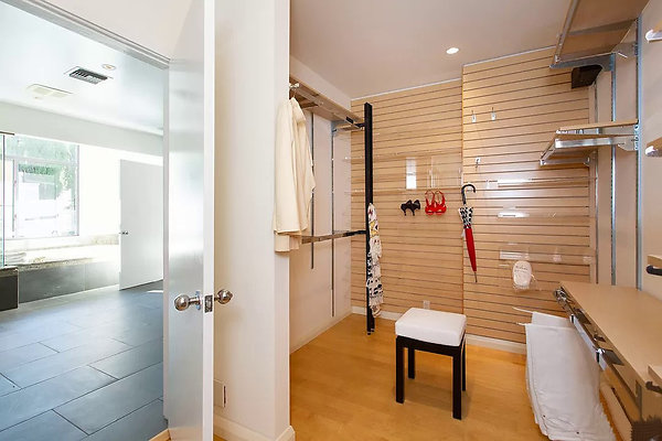 UNIVERSAL-B237-TZ-26