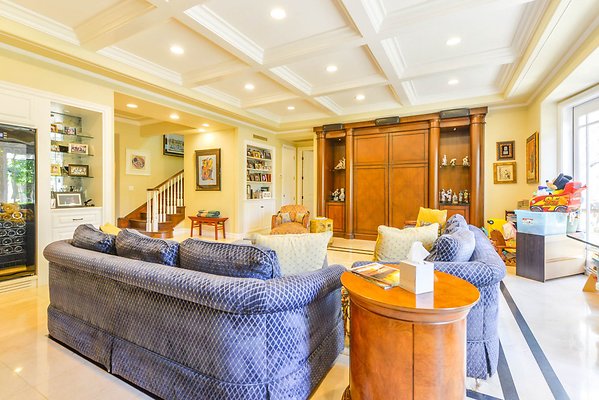 UNIVERSAL-A927-Tarzana-24