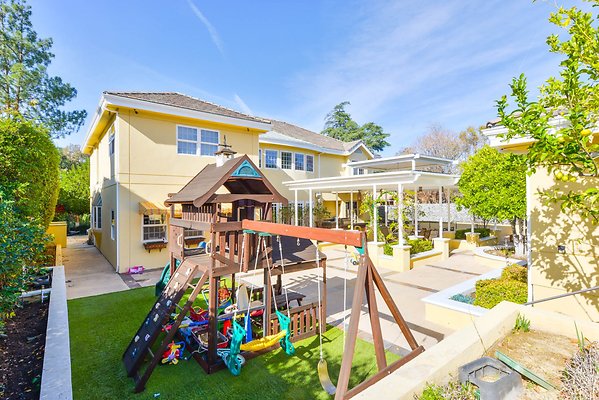 UNIVERSAL-A927-Tarzana-65 UNIVERSAL-A927-Tarzana-65