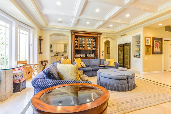 UNIVERSAL-A927-Tarzana-23