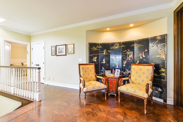 UNIVERSAL-A927-Tarzana-50