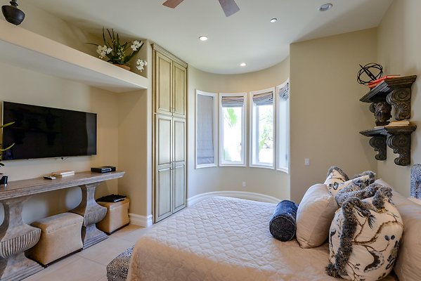 UNIVERSAL-B430-CHW-67