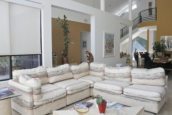 UNIVERSAL-9412-TZ-11