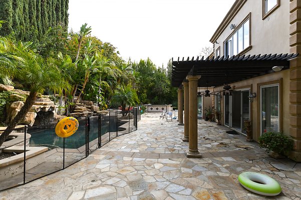 UNIVERSAL-B535-TZ-41