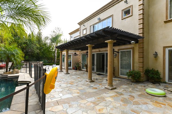 UNIVERSAL-B535-TZ-44