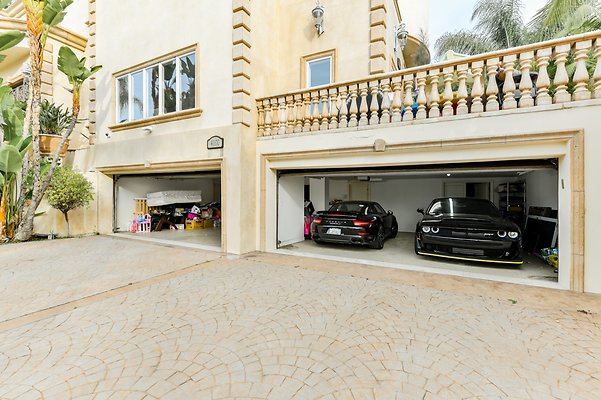 UNIVERSAL-B535-TZ-49