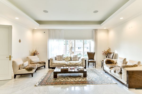 UNIVERSAL-B535-TZ-17