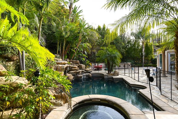 UNIVERSAL-B535-TZ-42