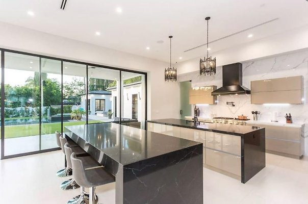 UNIVERSAL-B311-TZ-32